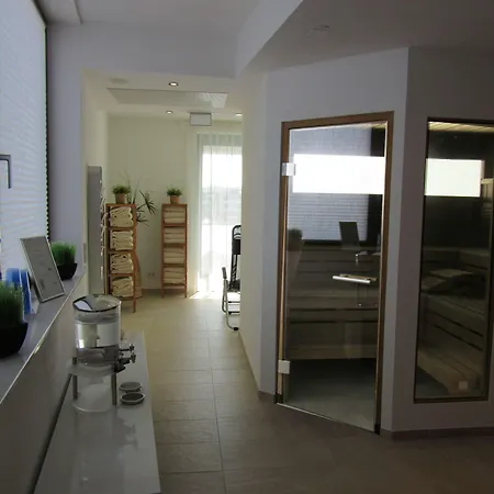 Elaya Kleve, Trademark Collection By Wyndham Hotell