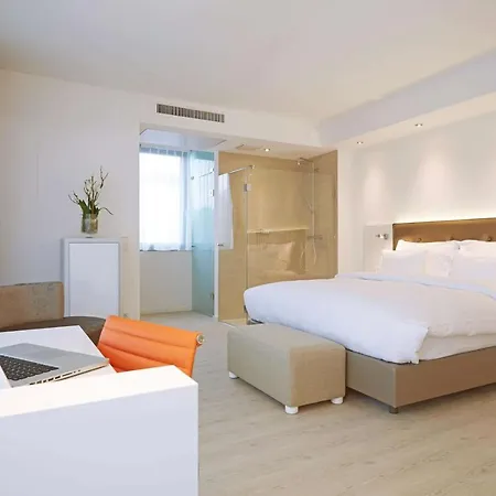 Hotel Elaya 4*