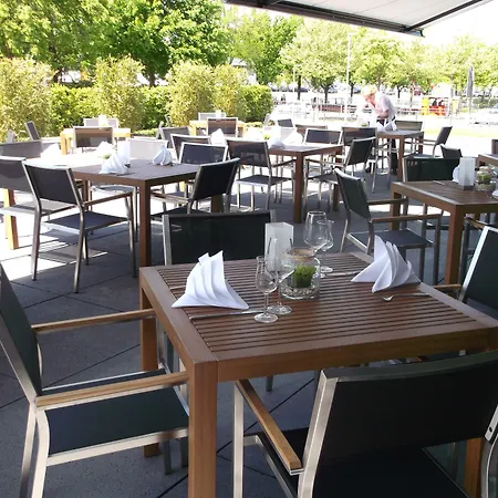 Elaya Kleve, Trademark Collection By Wyndham 4* Клеве