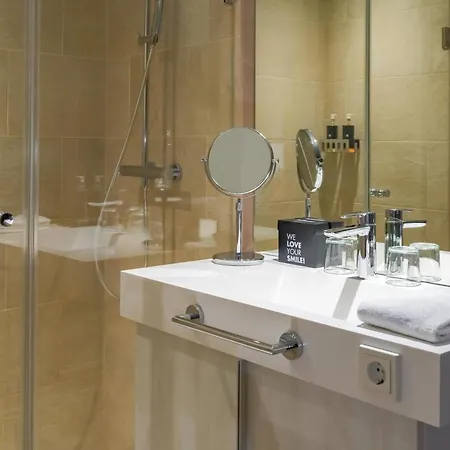 Elaya Kleve, Trademark Collection By Wyndham 4* Kleef