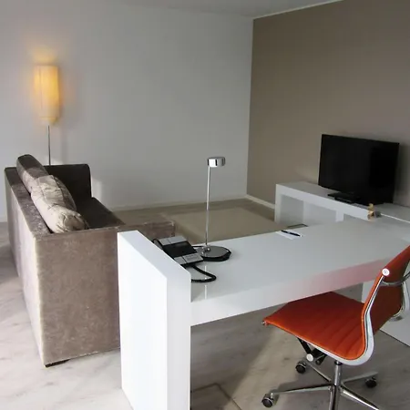 Elaya Kleve, Trademark Collection By Wyndham 4* Kleef