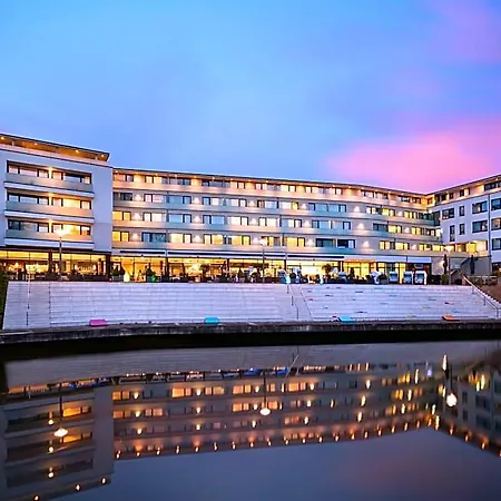 Elaya Kleve, Trademark Collection By Wyndham Hotel 4*