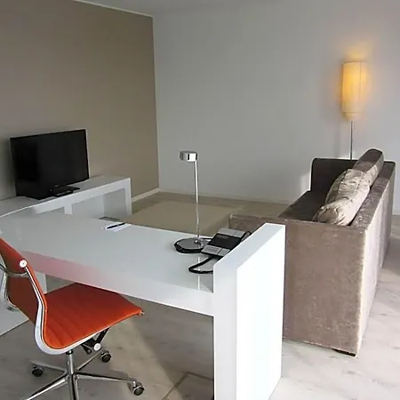 Elaya Kleve, Trademark Collection By Wyndham Kleve (Dusseldorf)