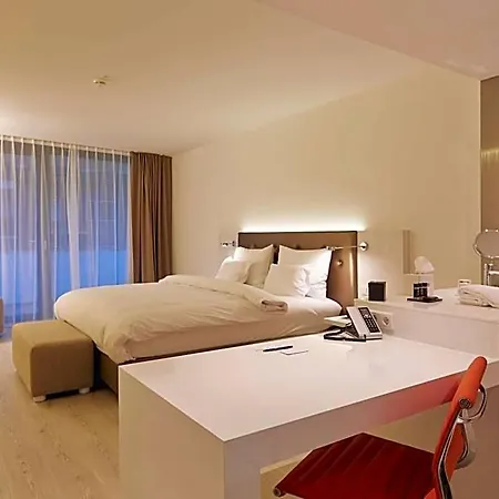 Elaya Kleve, Trademark Collection By Wyndham