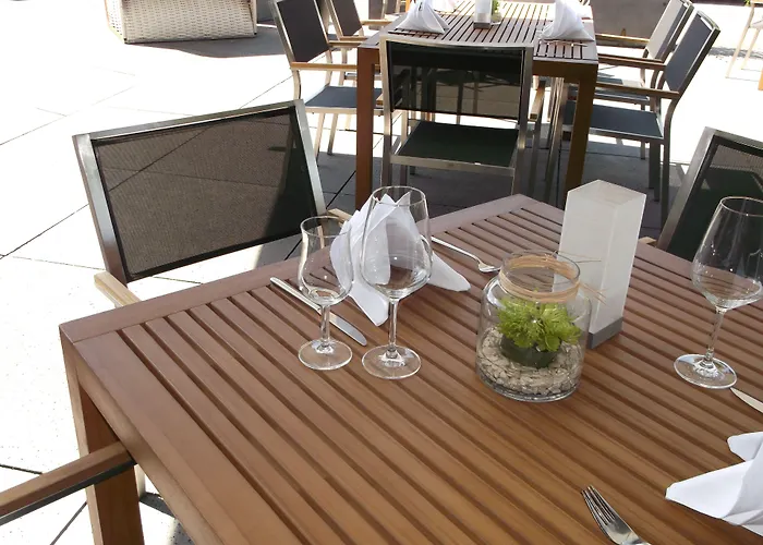 Elaya Kleve, Trademark Collection By Wyndham 4*