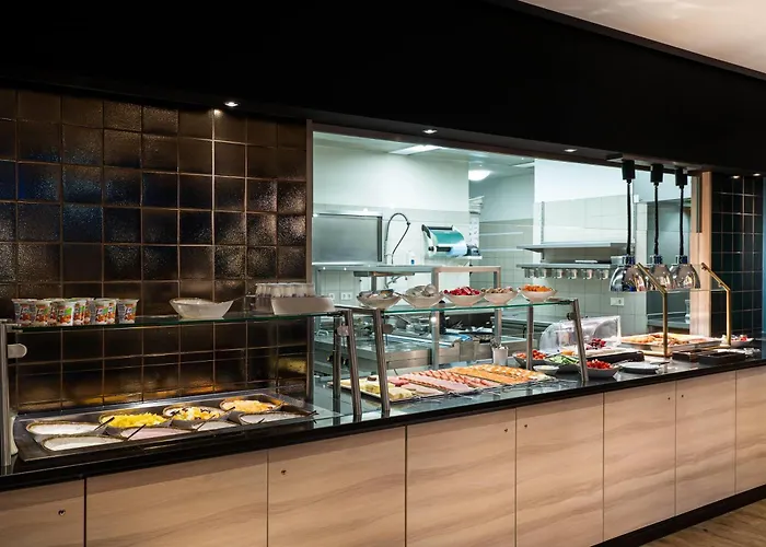 Elaya Kleve, Trademark Collection By Wyndham 4*