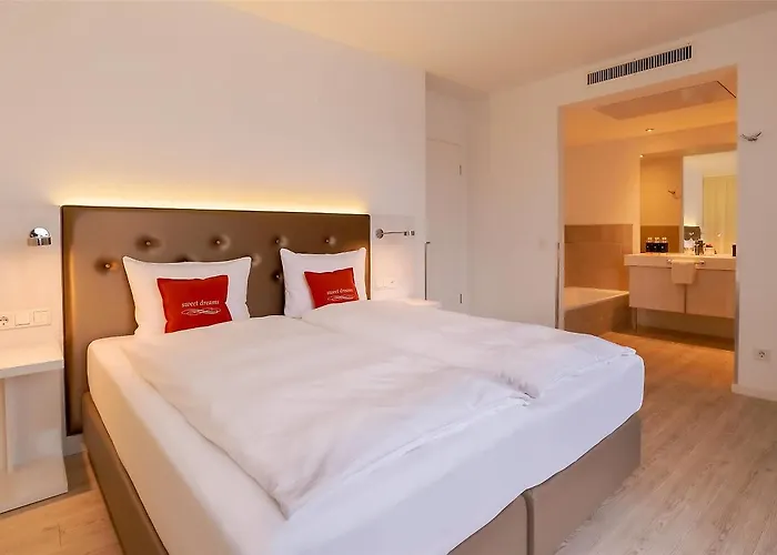 Elaya Kleve, Trademark Collection By Wyndham Hotell 4*