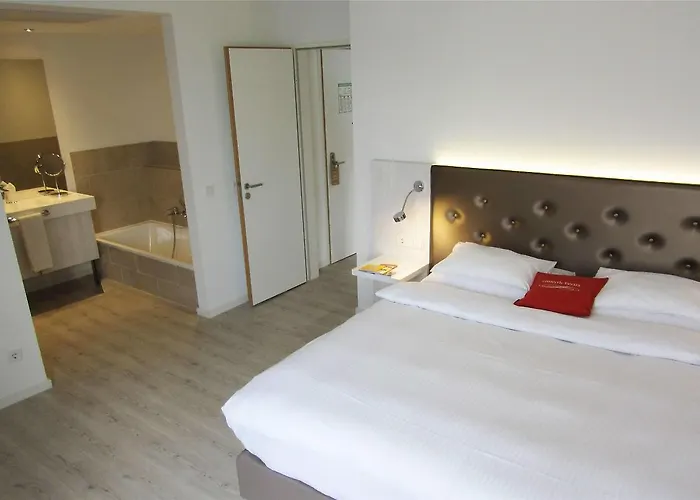 Elaya Kleve, Trademark Collection By Wyndham Hotell 4*